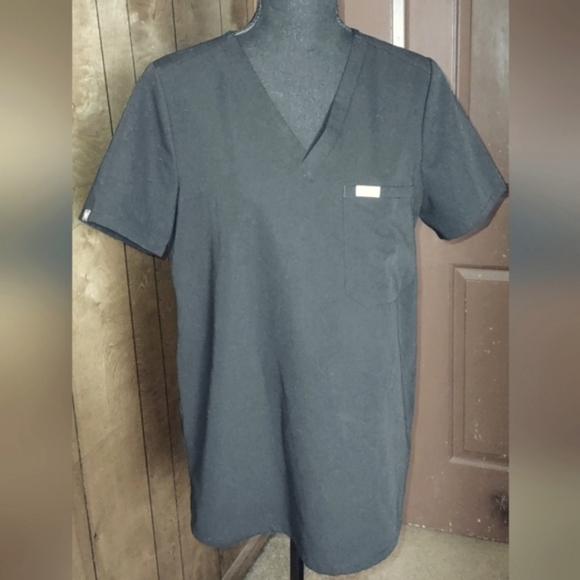 Figs Technical Collection Women's Scrub Top - Picture 1 of 6